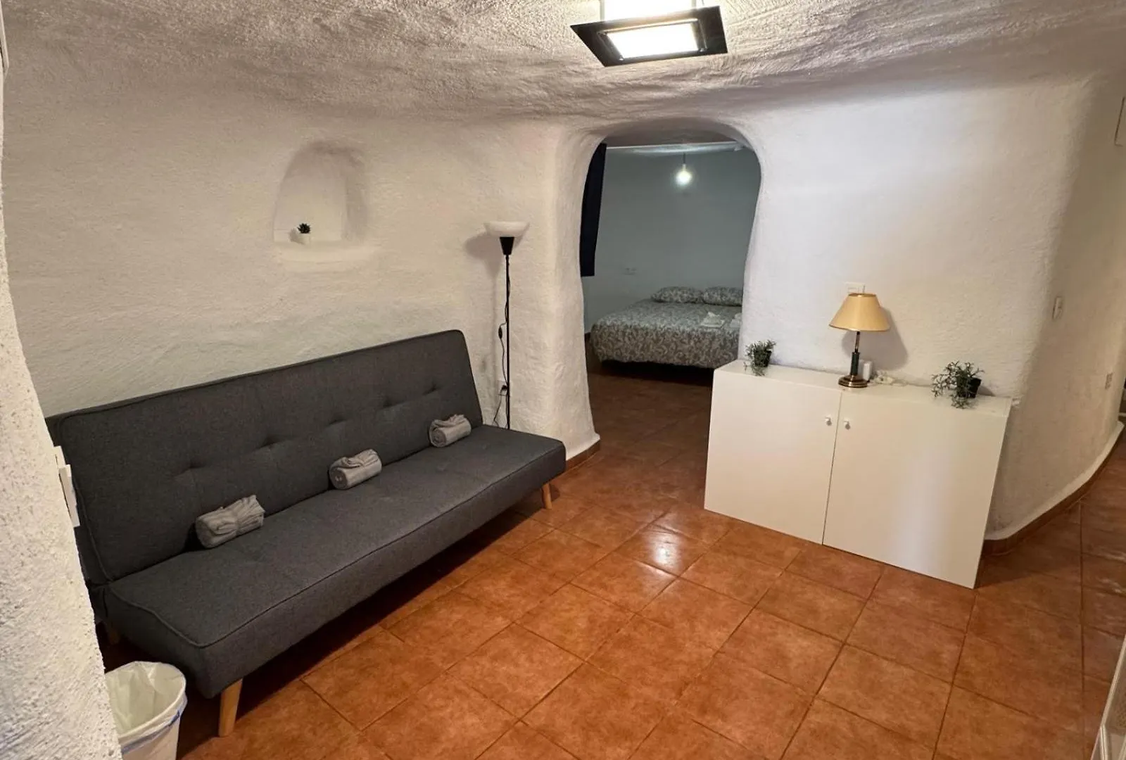 Villa Vizdom Cave Freila España